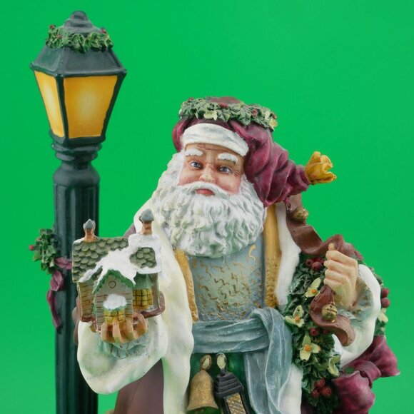 The Light Of St. Nicholas Figurine Thomas Kinkade St. Nicholas Coll. LE#49786 - Picture 6 of 7